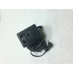 Cargador de pared para Yaesu VR-120